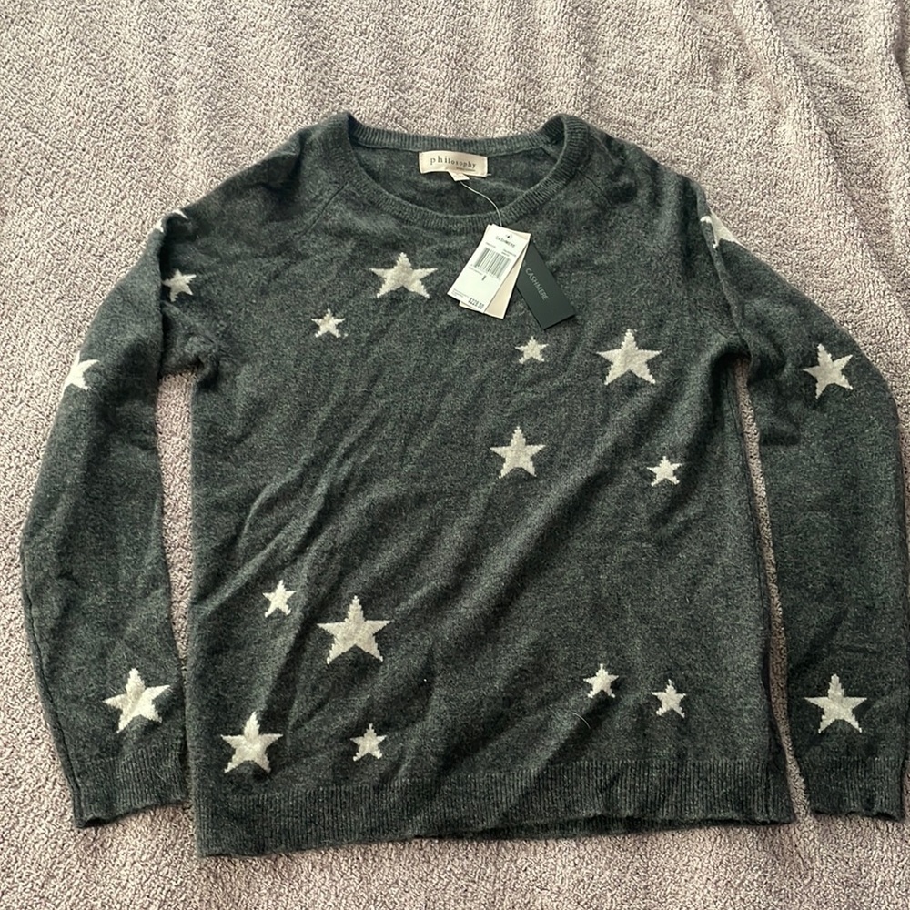 NWT Philosophy dark gray crewneck 100% cashmere sweater with stars size Medium